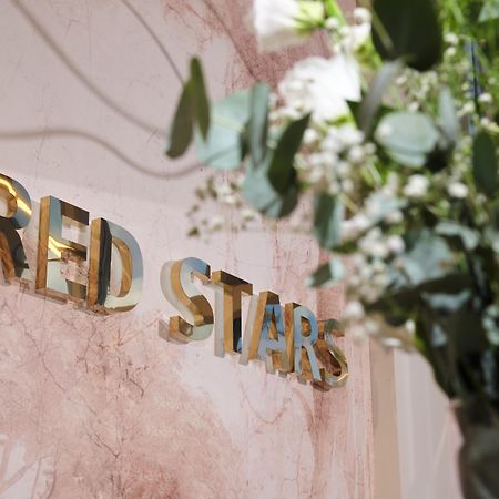Red Stars Hotel San Petersburgo Exterior foto